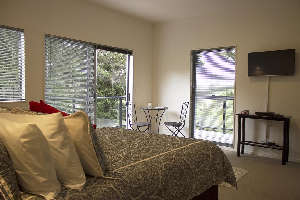 River Retreat Haruru Экстерьер фото